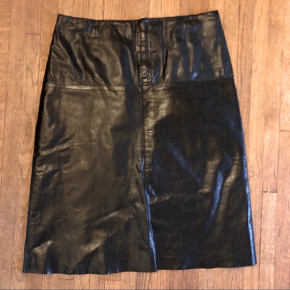Banana Republic black leather skirt